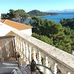 Laura Mljet Apartament Sobra
