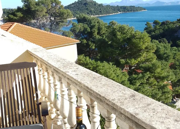 Laura Mljet Apartman Sobra